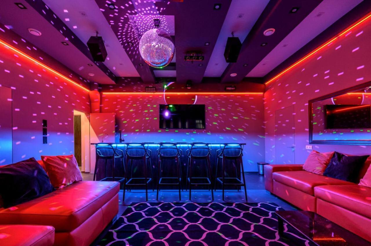 Party Luxury 3Br Sea View Apartment In Arcadia Одесса Экстерьер фото