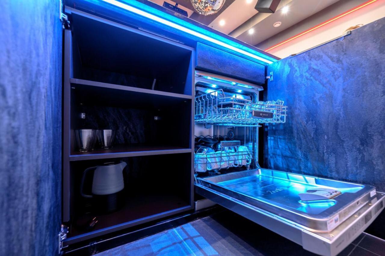 Party Luxury 3Br Sea View Apartment In Arcadia Одесса Экстерьер фото